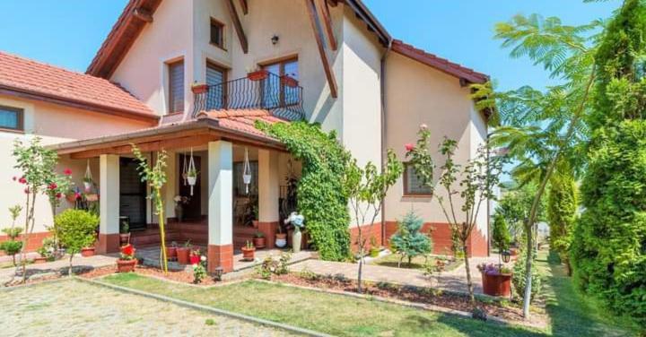 Casa Doina Apartment Băile Felix Екстериор снимка